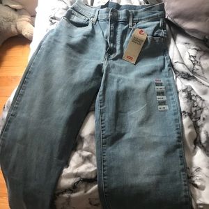 Levi’s jeans size 26 x 25